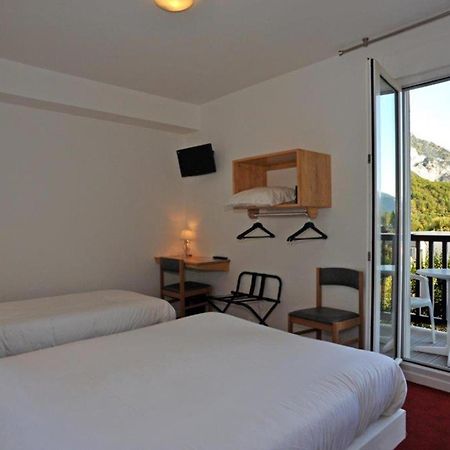 Hotel Chez Pierre D'Agos Room photo