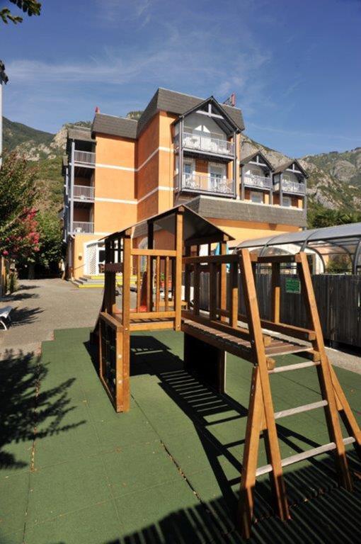 Hotel Chez Pierre D'Agos Exterior photo