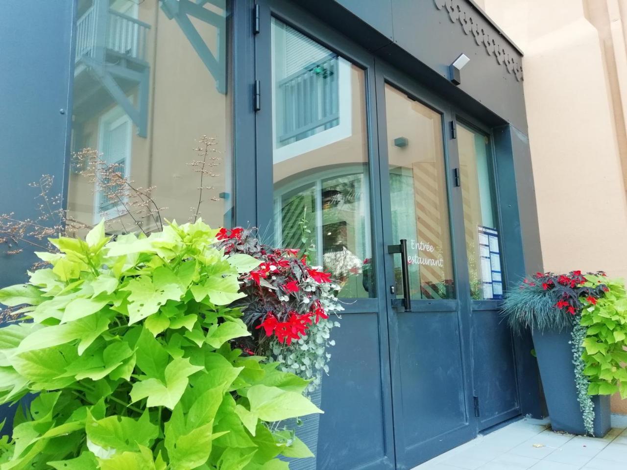 Hotel Chez Pierre D'Agos Exterior photo